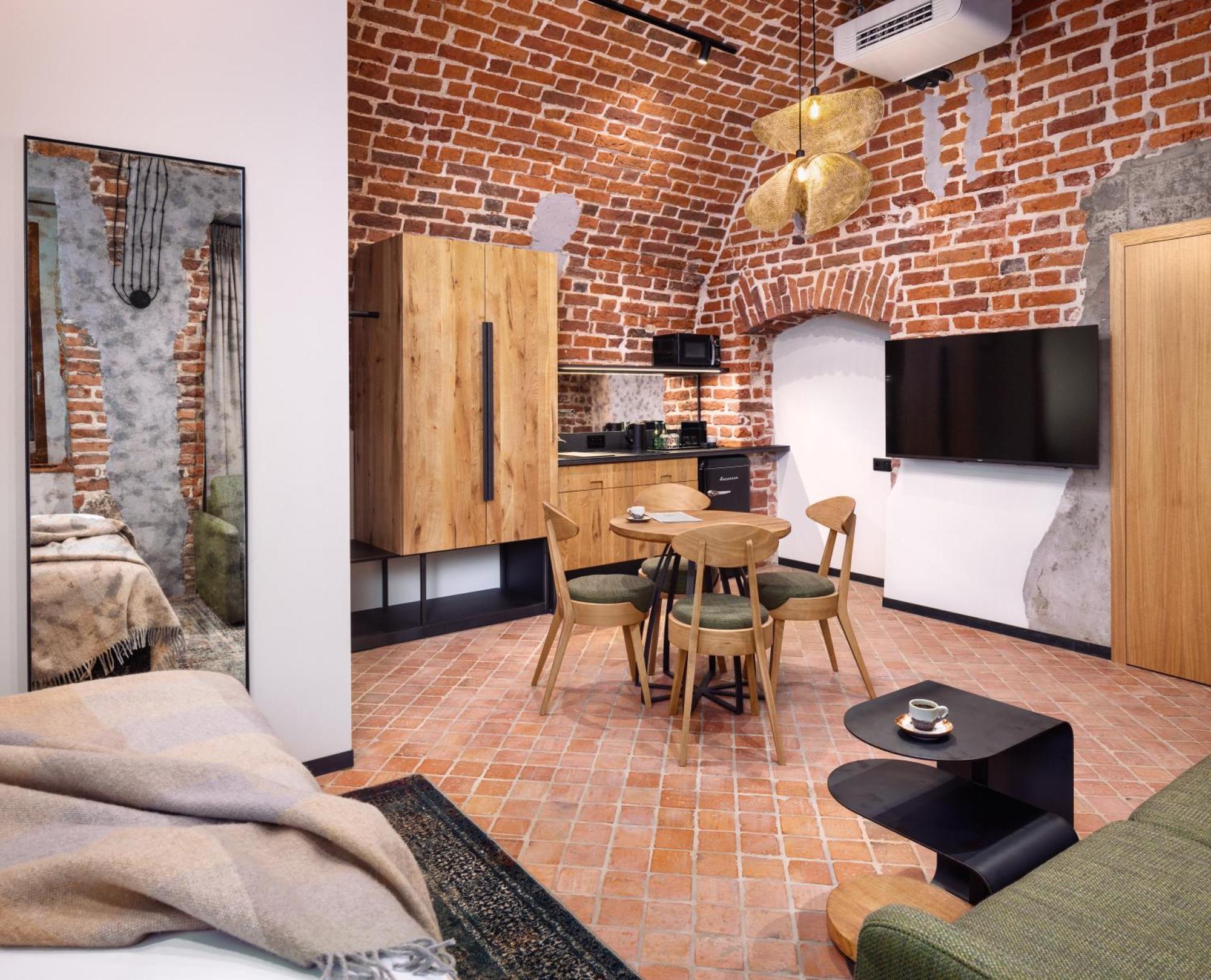 Nomadic Urban Premium Suites Krakau Buitenkant foto