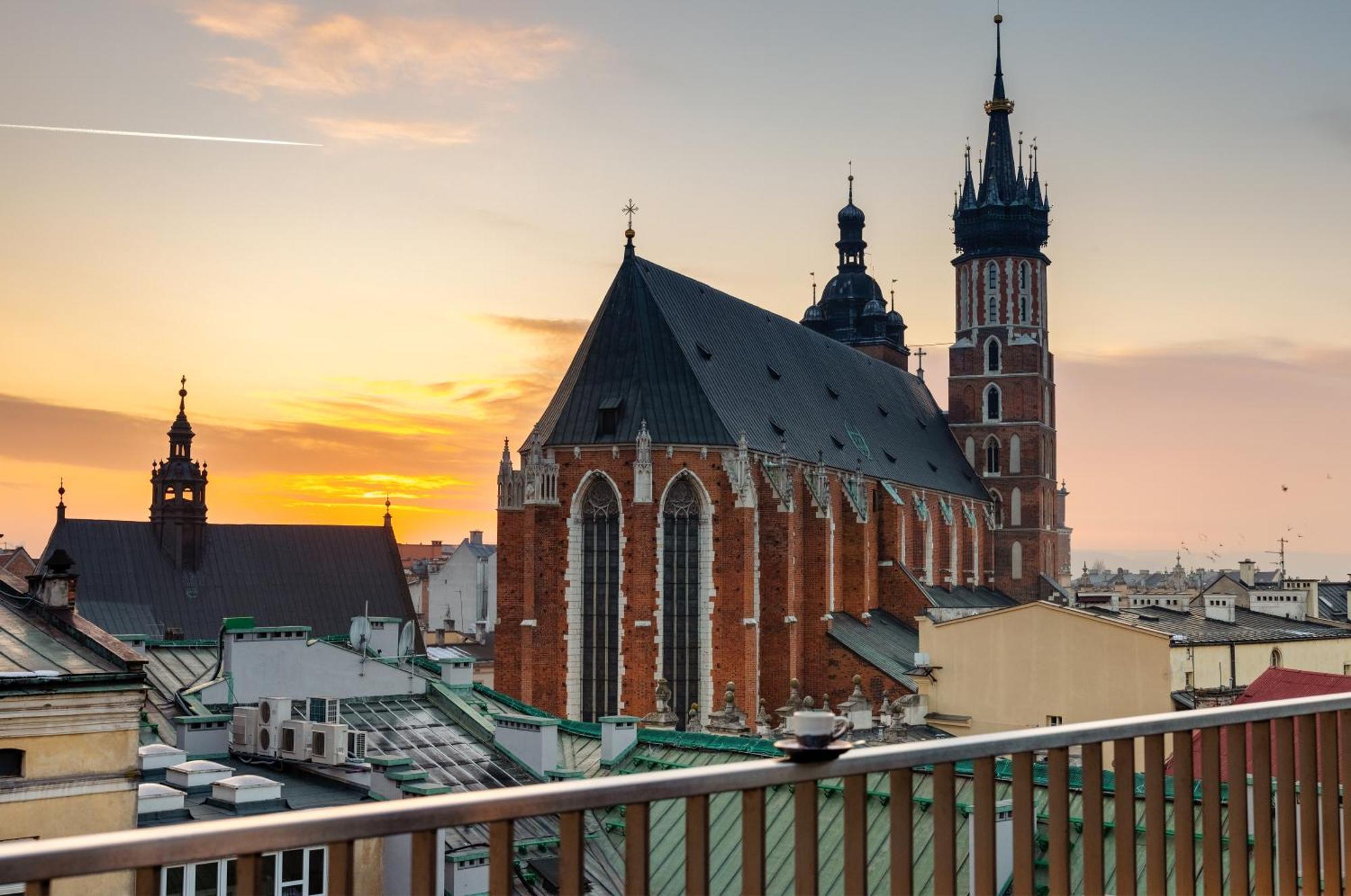 Nomadic Urban Premium Suites Krakau Buitenkant foto