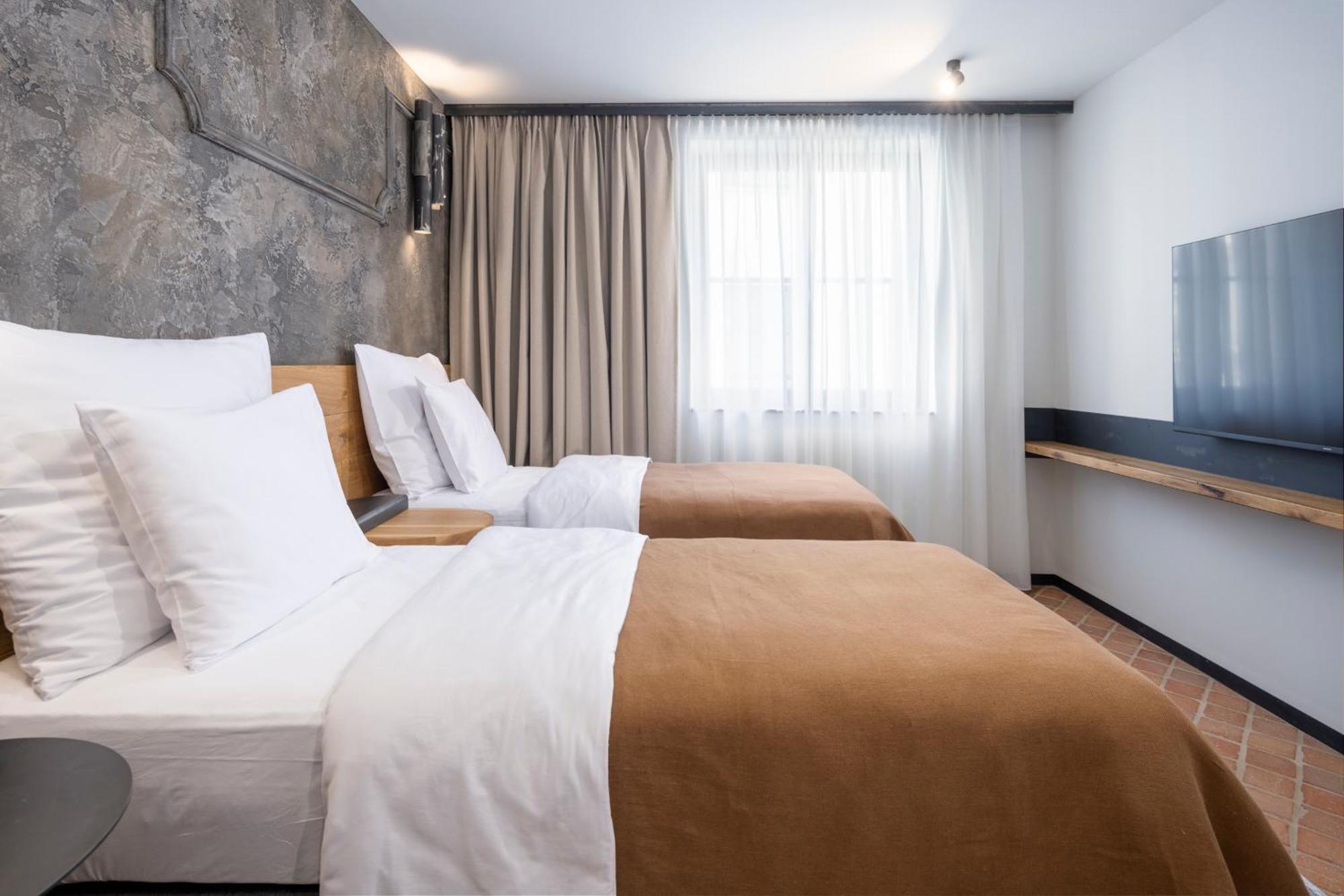Nomadic Urban Premium Suites Krakau Buitenkant foto