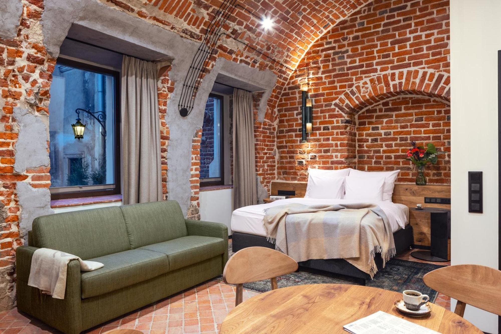 Nomadic Urban Premium Suites Krakau Buitenkant foto