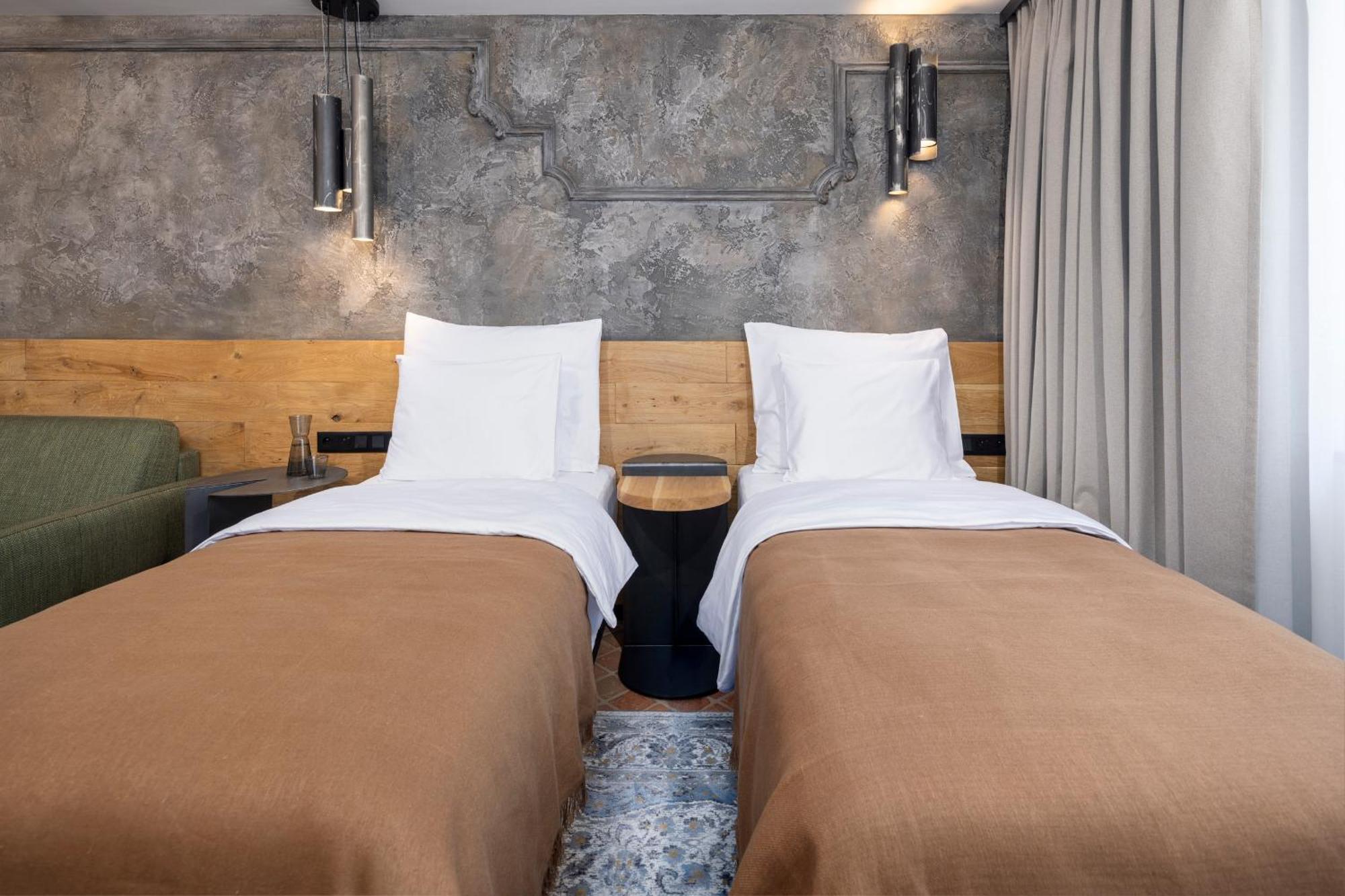 Nomadic Urban Premium Suites Krakau Buitenkant foto