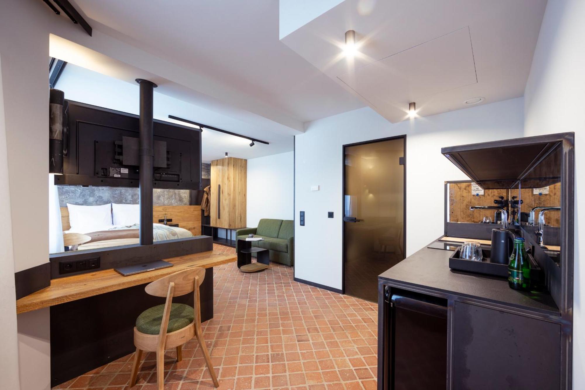 Nomadic Urban Premium Suites Krakau Buitenkant foto