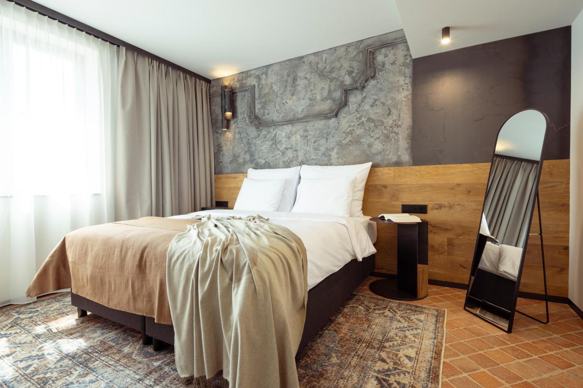 Nomadic Urban Premium Suites Krakau Buitenkant foto